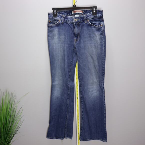 GAP Curvy Flare Jeans Size 4 Medium Ankle Wash Bootcut Denim - Picture 1 of 4
